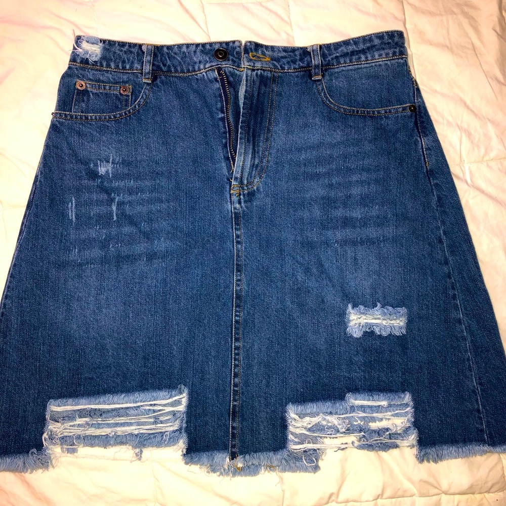 Denim skirt